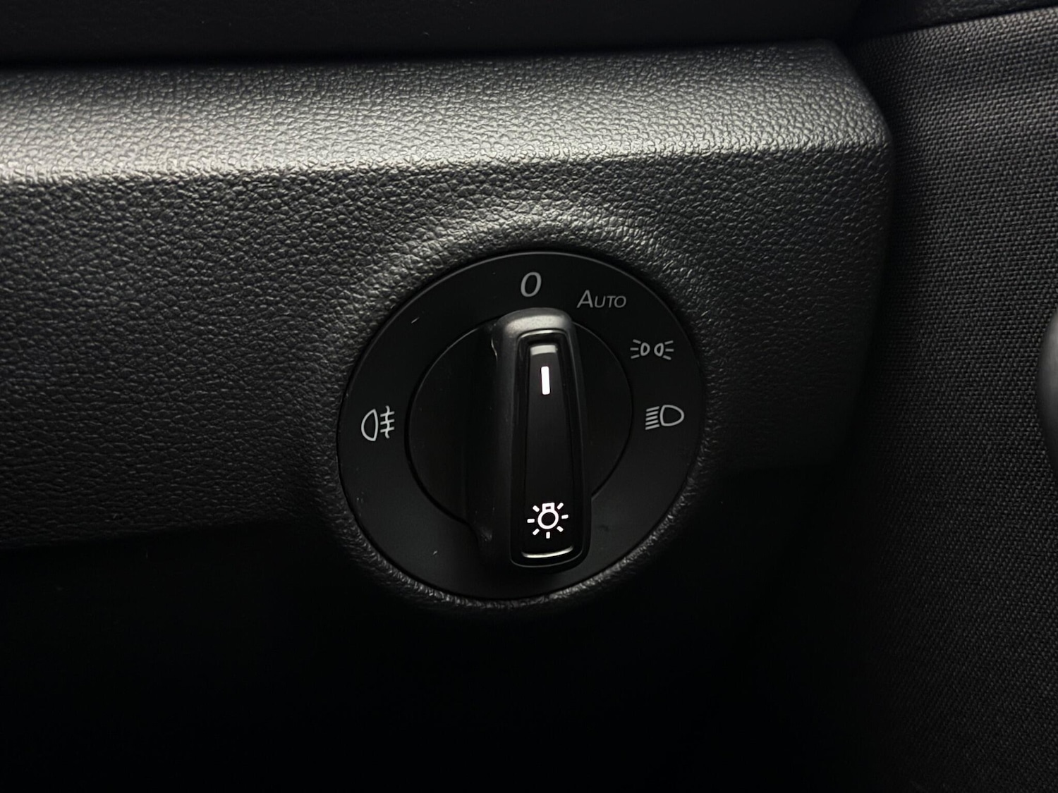 Used Volkswagen T-Roc 2022 for sale - 77246814: Photo 21