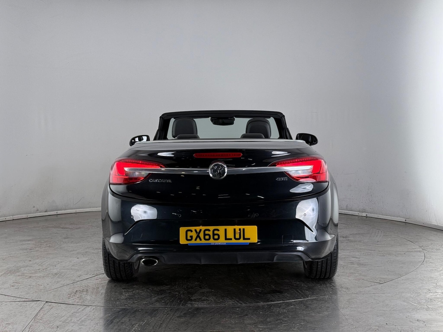 Used Vauxhall Cascada 2016 for sale - 77216625: Photo 7