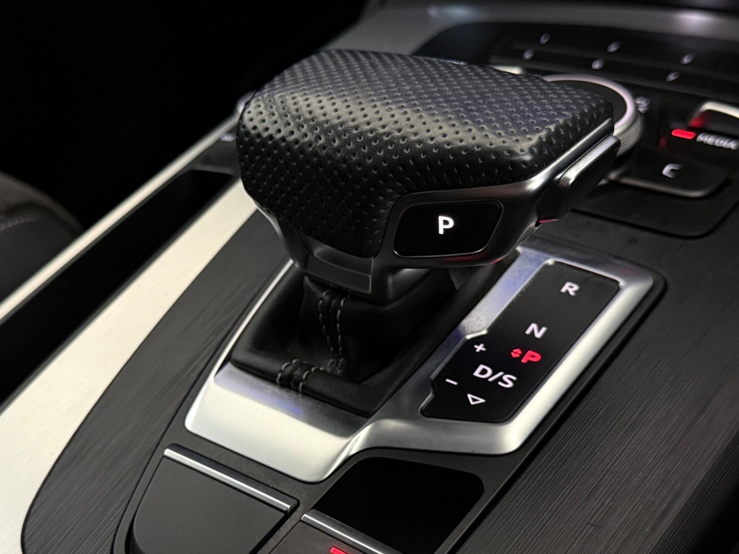 Used Audi Q5 2018 for sale - 76467264: Photo 40