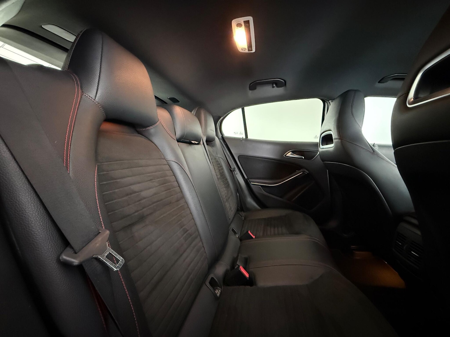 Used Mercedes-Benz GLA 2018 for sale - 77060298: Photo 16