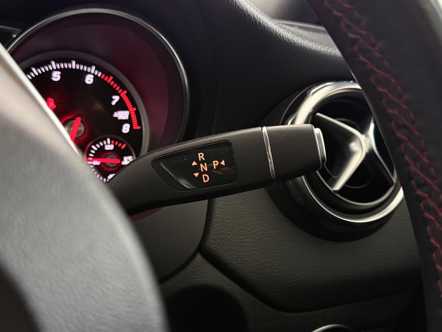 Used Mercedes-Benz GLA 2018 for sale - 77060298: Photo 25