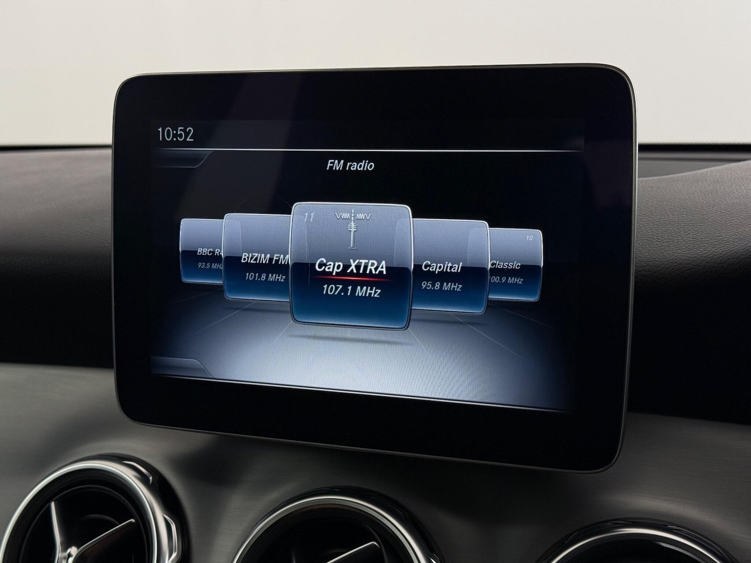 Used Mercedes-Benz GLA 2018 for sale - 77060298: Photo 29