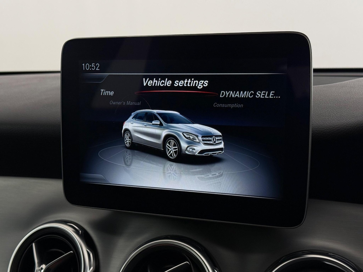 Used Mercedes-Benz GLA 2018 for sale - 77060298: Photo 31