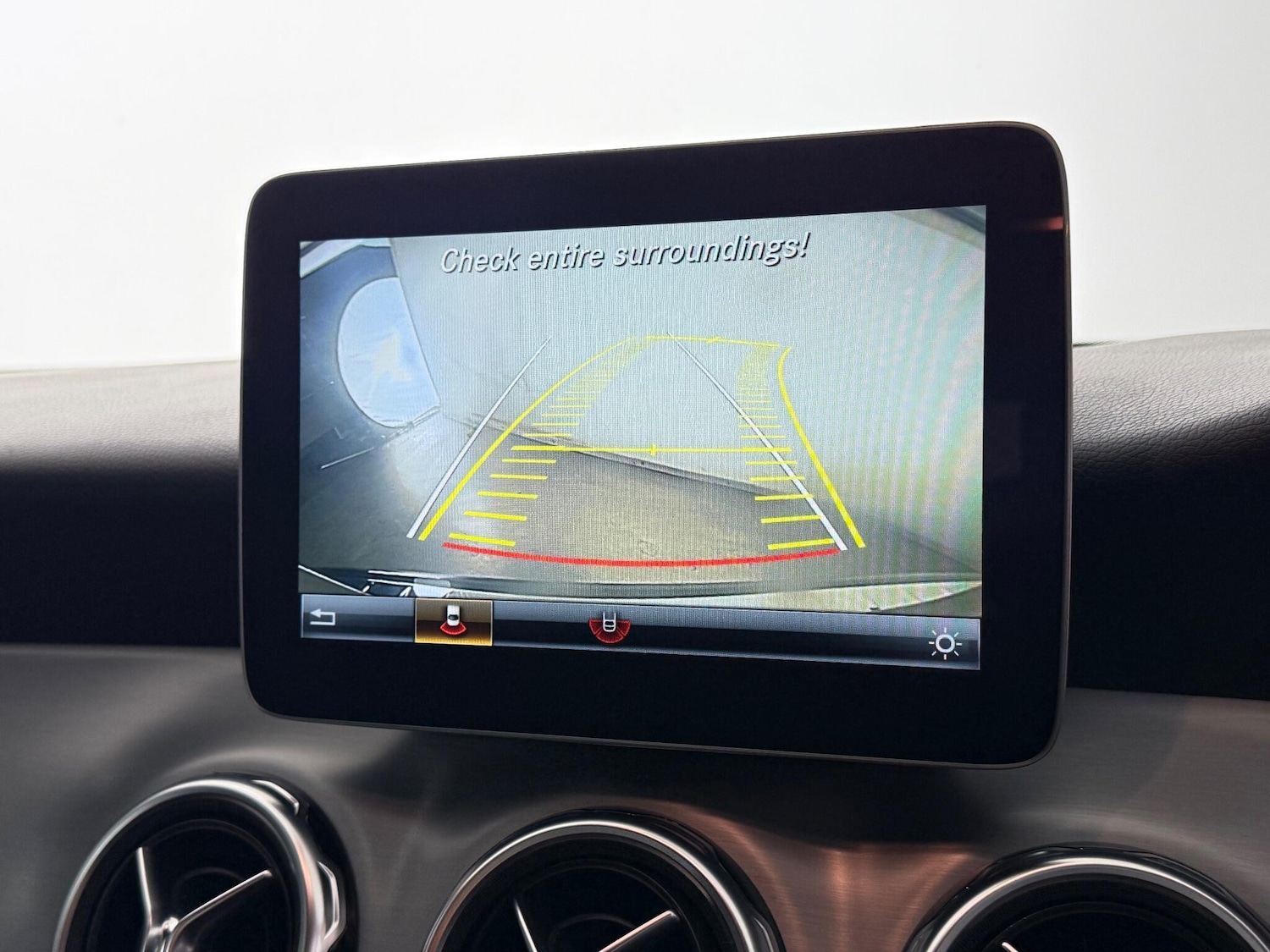 Used Mercedes-Benz GLA 2018 for sale - 77060298: Photo 32