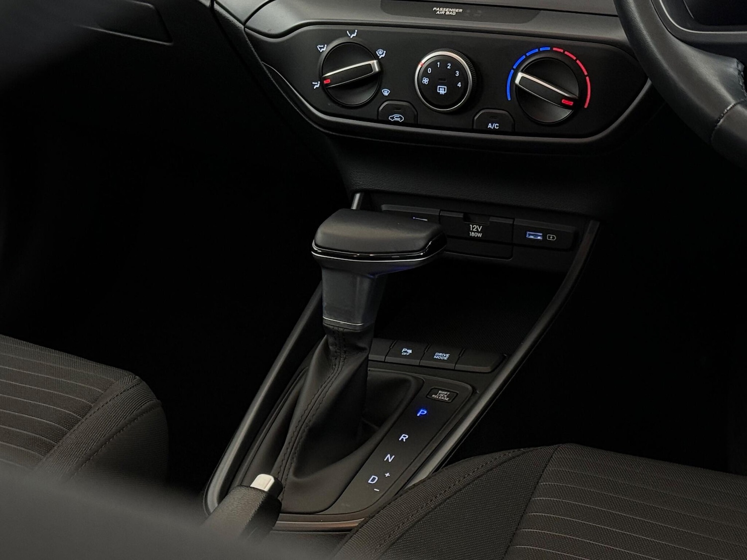 Used Hyundai i20 2021 for sale - 76467053: Photo 39