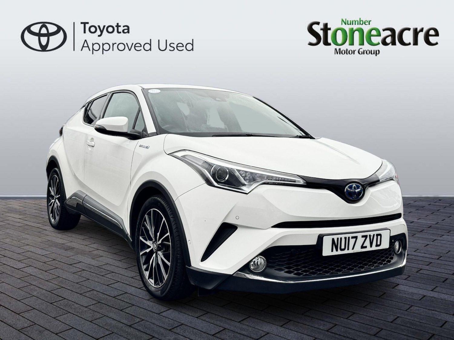Used Toyota C-HR 2017 for sale - 76953580: Photo 1