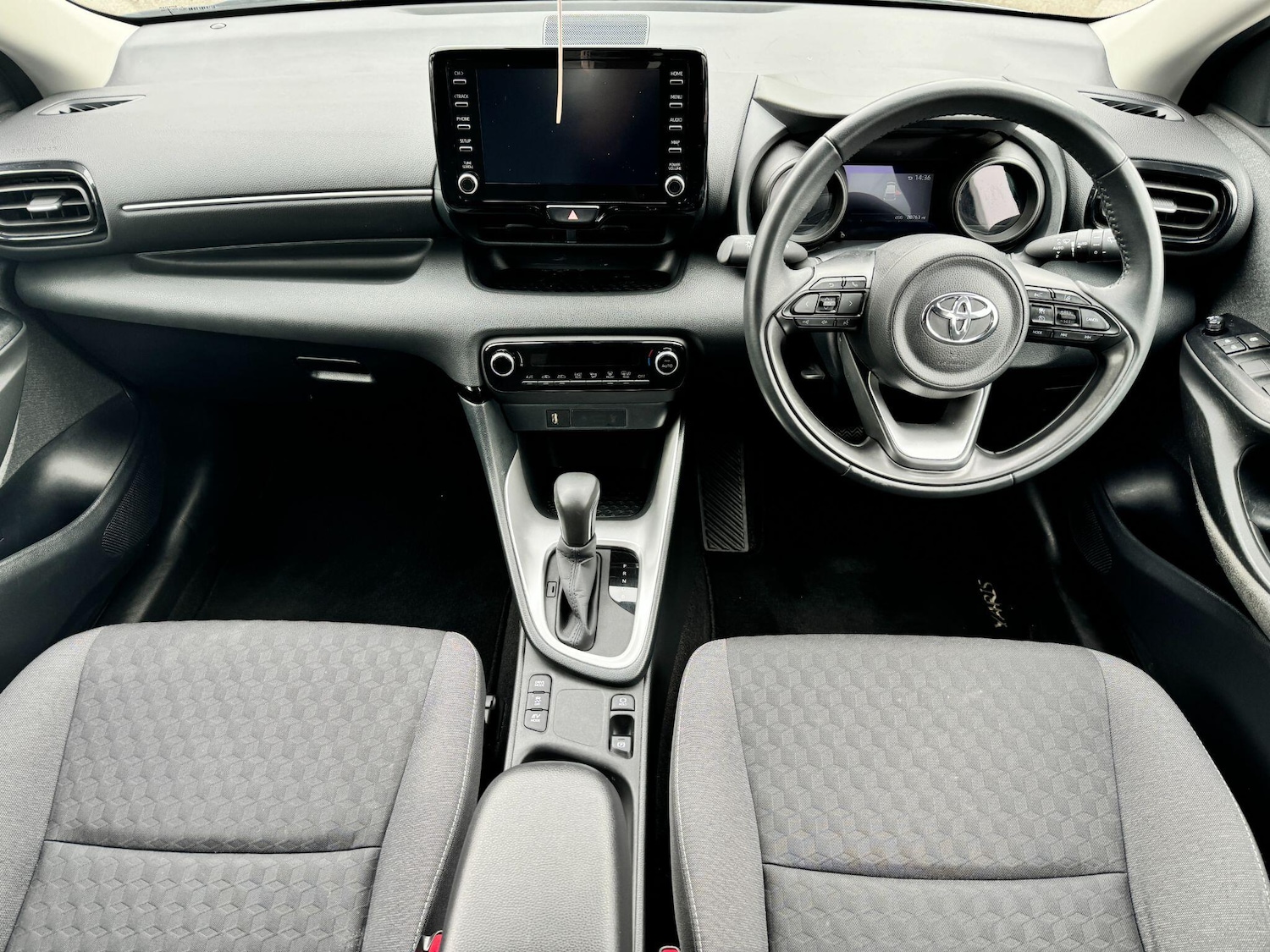 Used Toyota Yaris 2021 for sale - 76952707: Photo 15