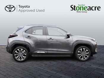 Used Toyota Yaris Cross 2023 for sale - 79452599: Photo