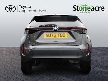 Used Toyota Yaris Cross 2023 for sale - 79452599: Photo