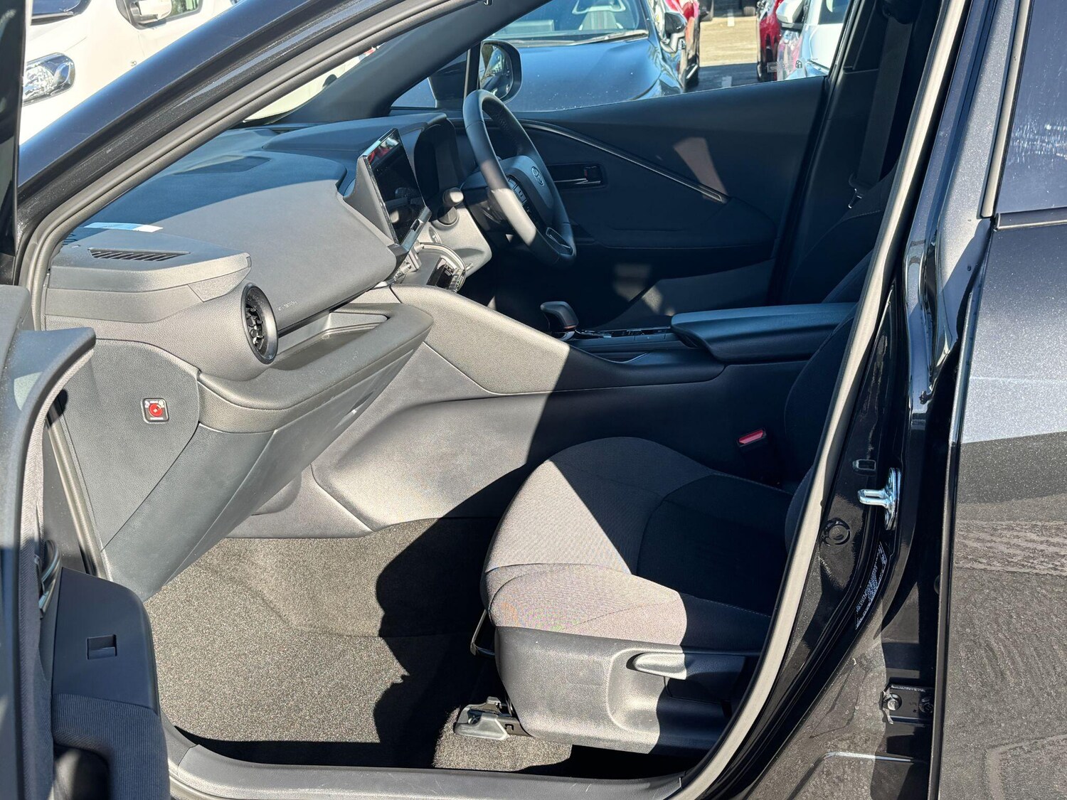 Used Toyota C-HR 2024 for sale - 77331228: Photo 14