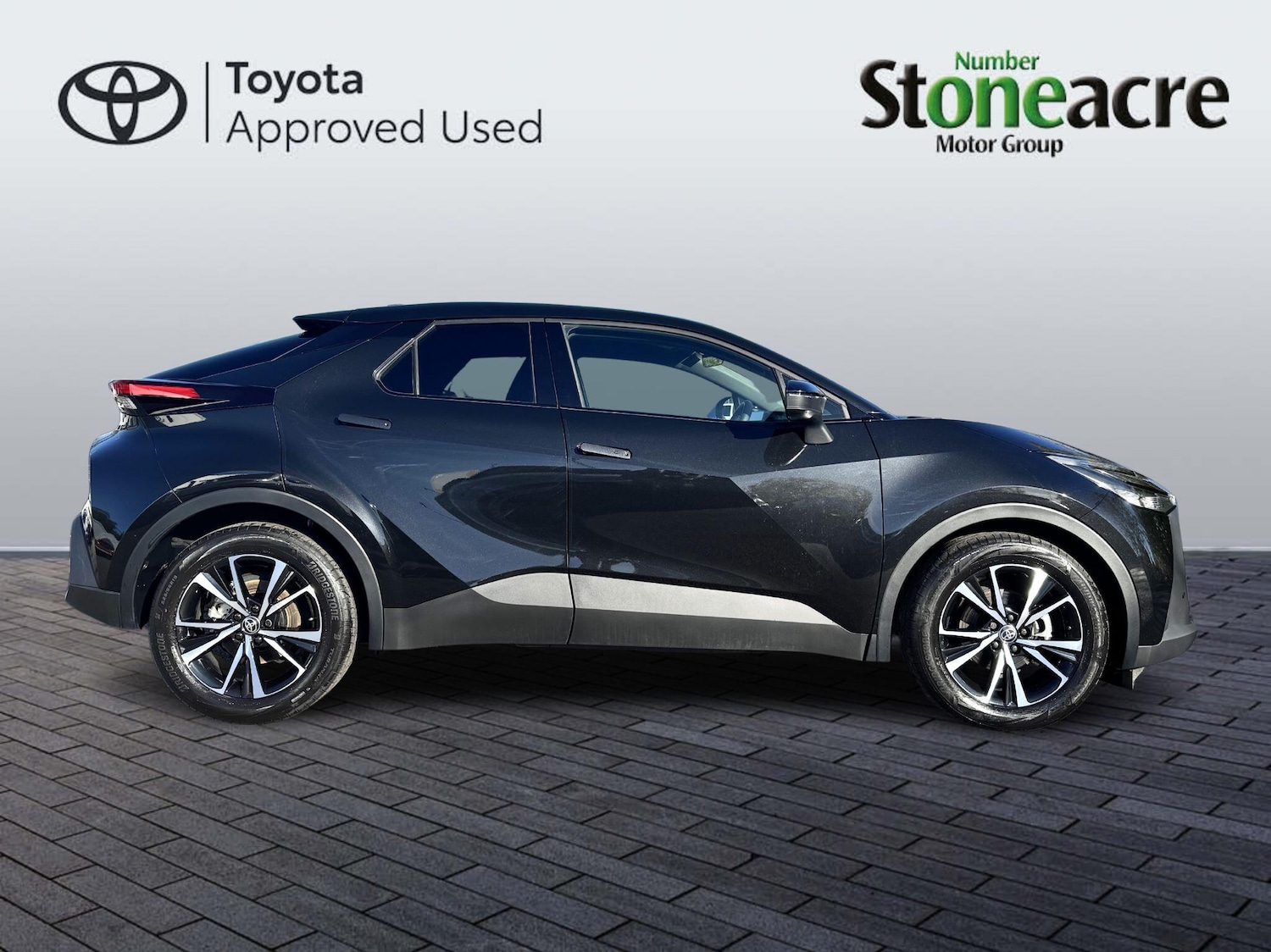 Used Toyota C-HR 2024 for sale - 77331228: Photo 2