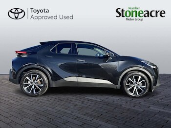 Used Toyota C-HR 2024 for sale - 77331228: Photo