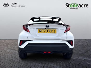 Used Toyota C-HR 2023 for sale - 79464447: Photo