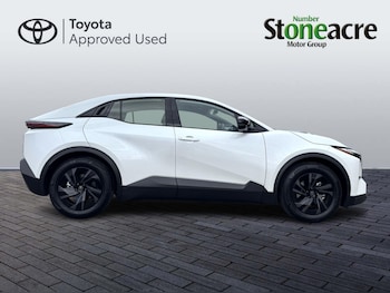 Used Toyota C-HR 2026 for sale - 79388777: Photo