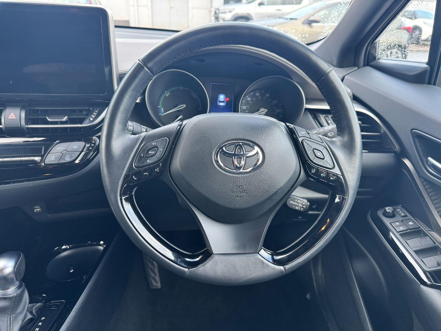 Used Toyota C-HR 2023 for sale - 76591985: Photo 17