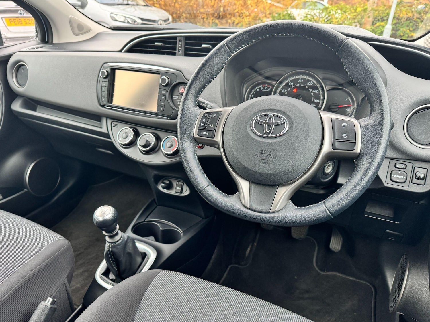 Used Toyota Yaris 2015 for sale - 76781214: Photo 16