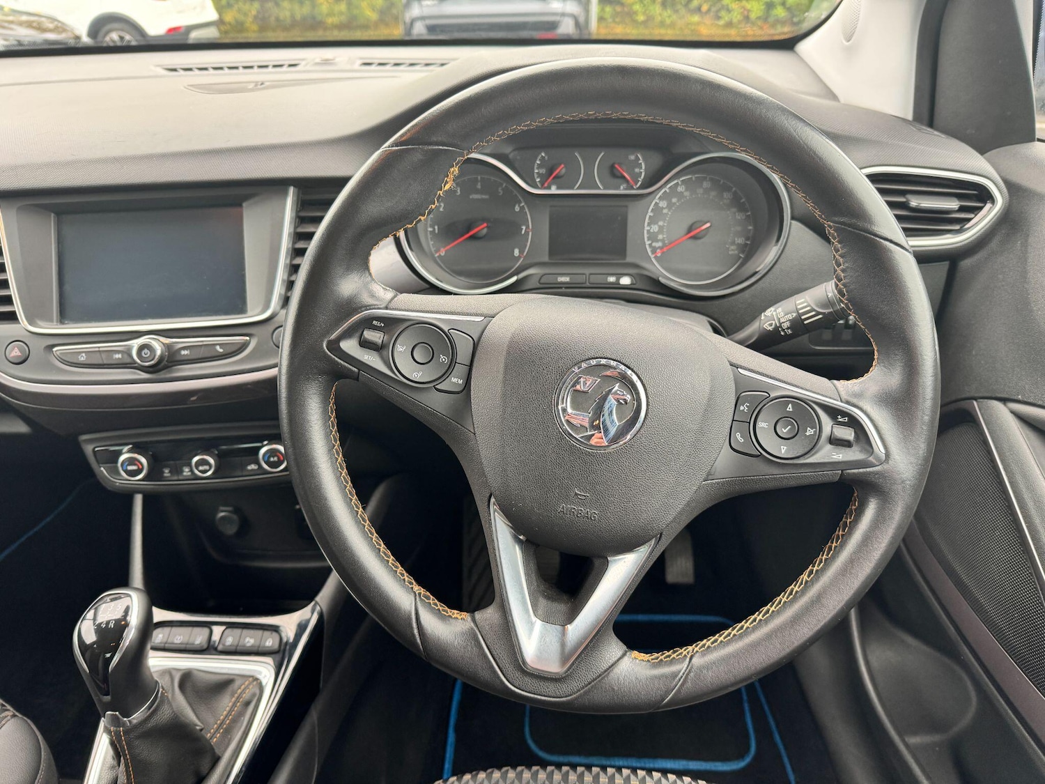 Used Vauxhall Crossland X 2018 for sale - 76327046: Photo 17