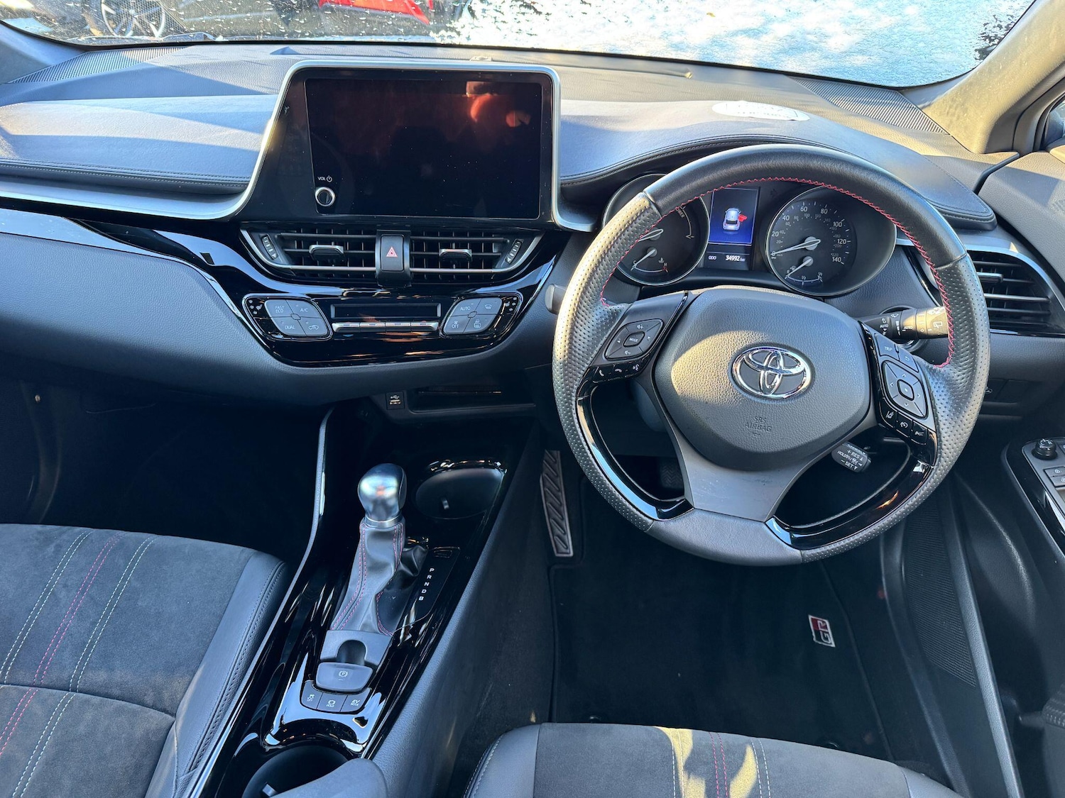Used Toyota C-HR 2023 for sale - 77060366: Photo 15