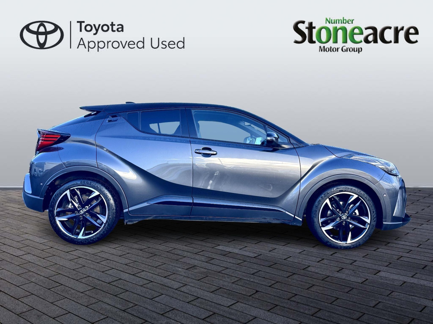 Used Toyota C-HR 2023 for sale - 77060366: Photo 2