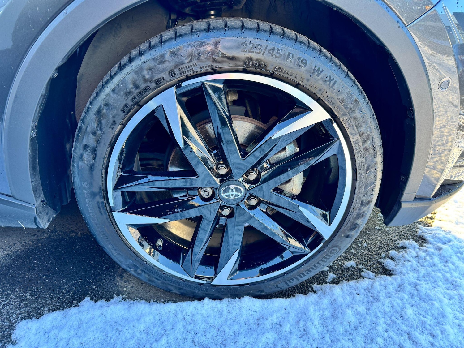 Used Toyota C-HR 2023 for sale - 77060366: Photo 9