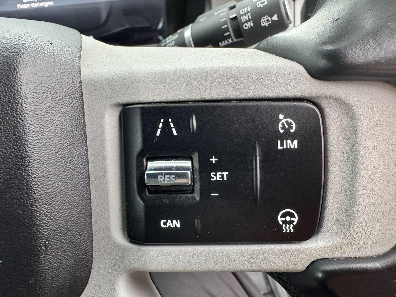 Used Land Rover Defender 110 2022 for sale - 76765269: Photo 16