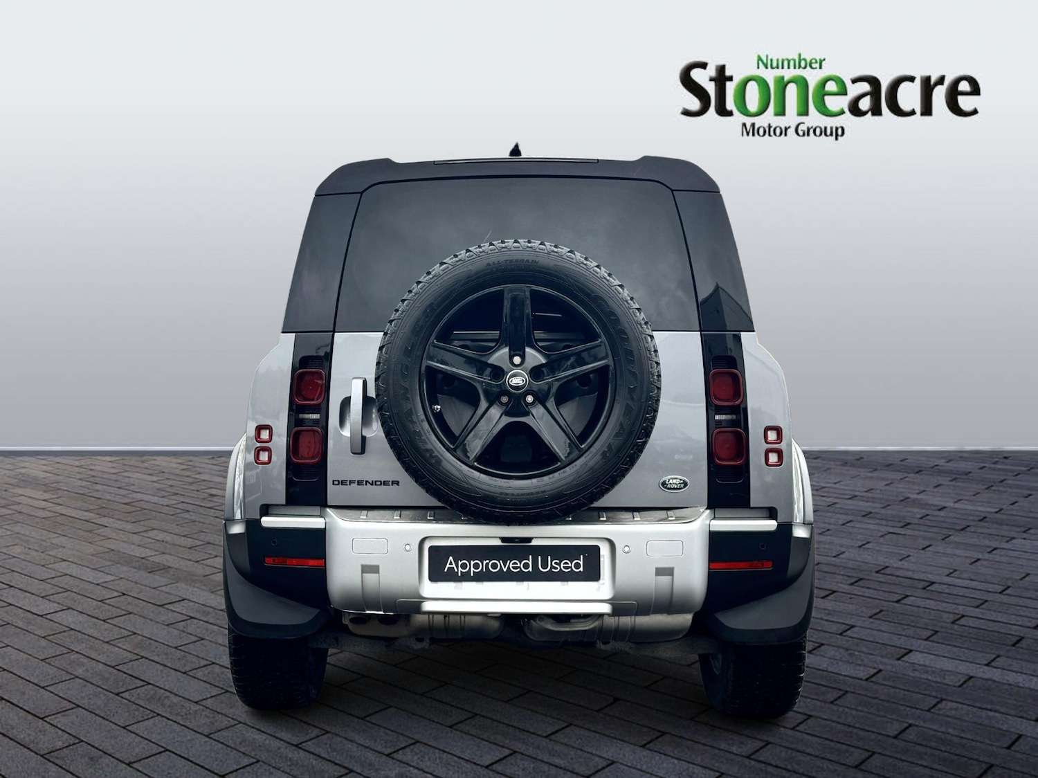 Used Land Rover Defender 110 2022 for sale - 76765269: Photo 4