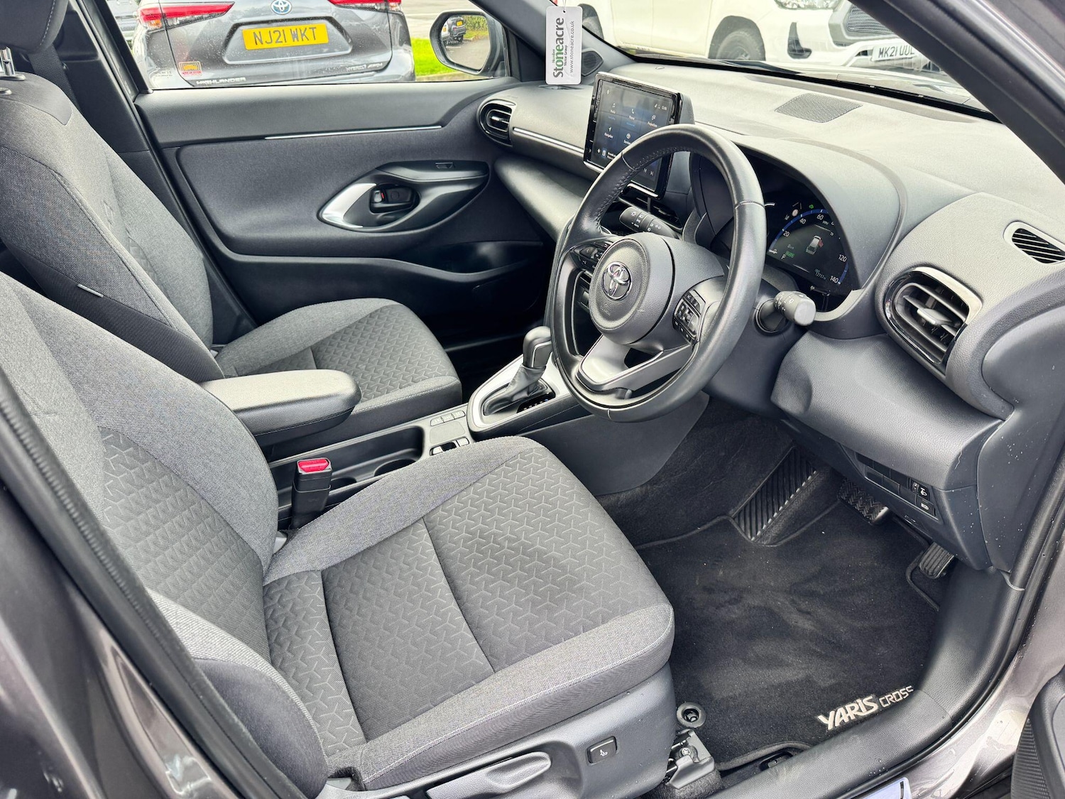 Used Toyota Yaris Cross 2023 for sale - 76422639: Photo 13