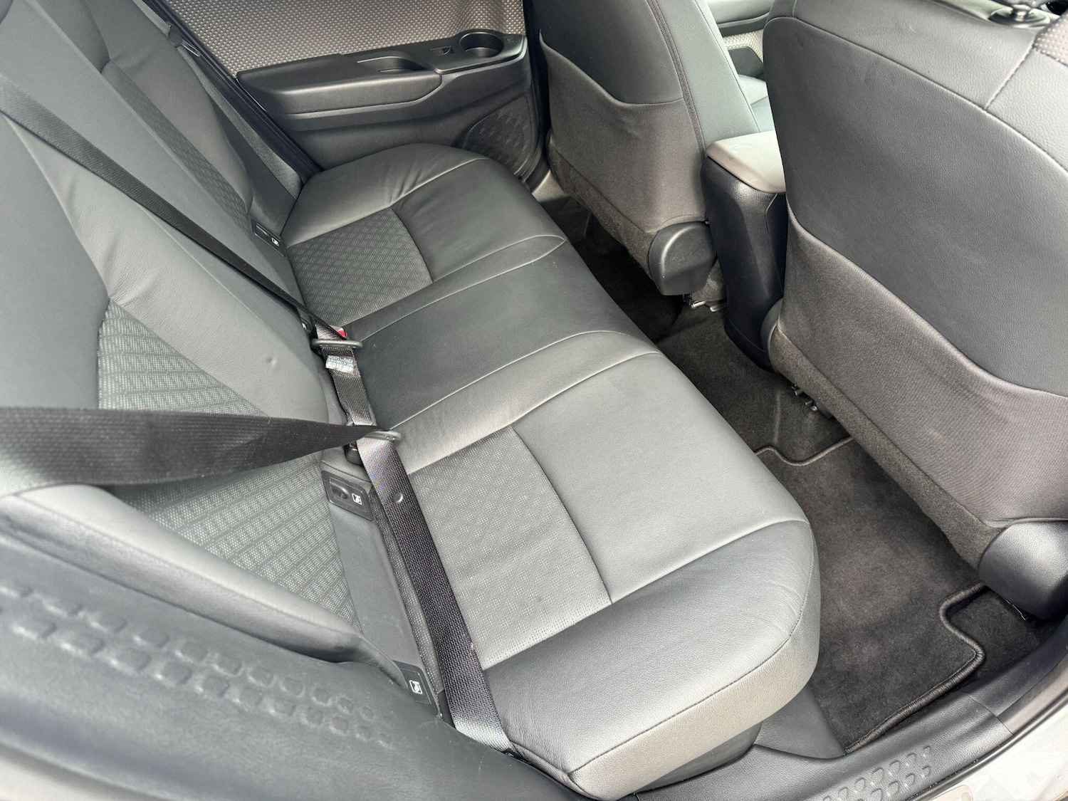 Used Toyota C-HR 2022 for sale - 76701242: Photo 12