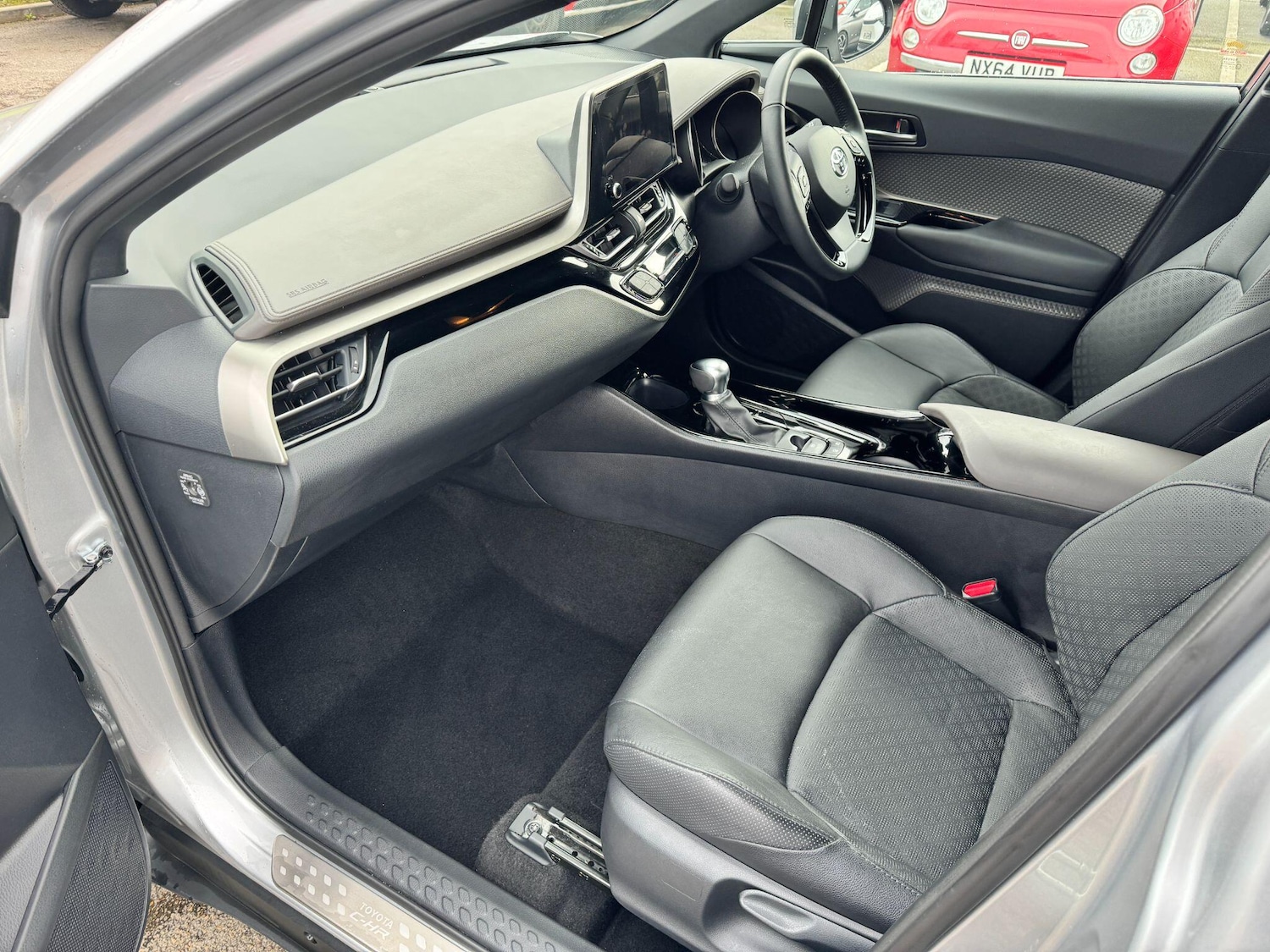 Used Toyota C-HR 2022 for sale - 76701242: Photo 14