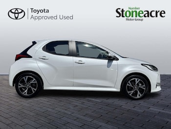 Used Toyota Yaris 2024 for sale - 78982495: Photo
