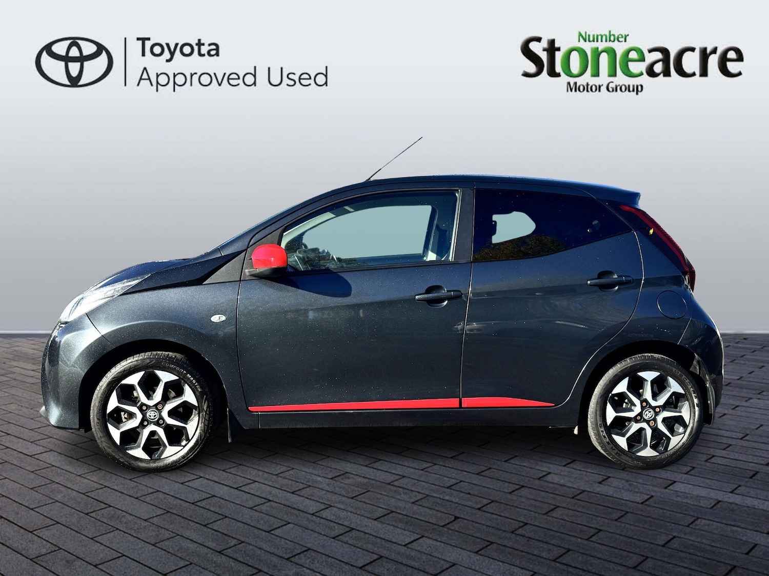 Used Toyota AYGO 2019 for sale - 76327309: Photo 8