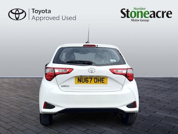 Used Toyota Yaris 2017 for sale - 78662138: Photo