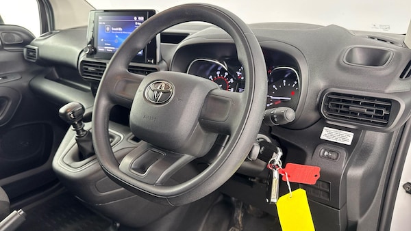 Used Toyota ProAce 2023 for sale - 75174196: Photo 13