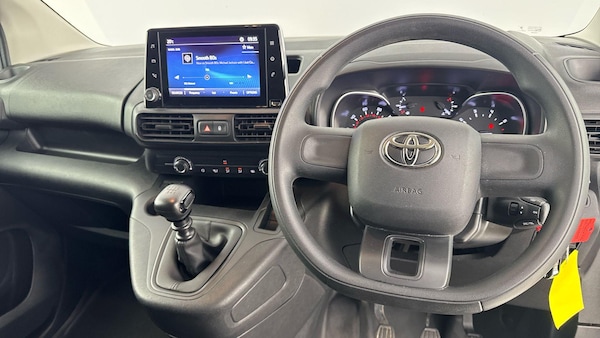 Used Toyota ProAce 2023 for sale - 75174196: Photo 14