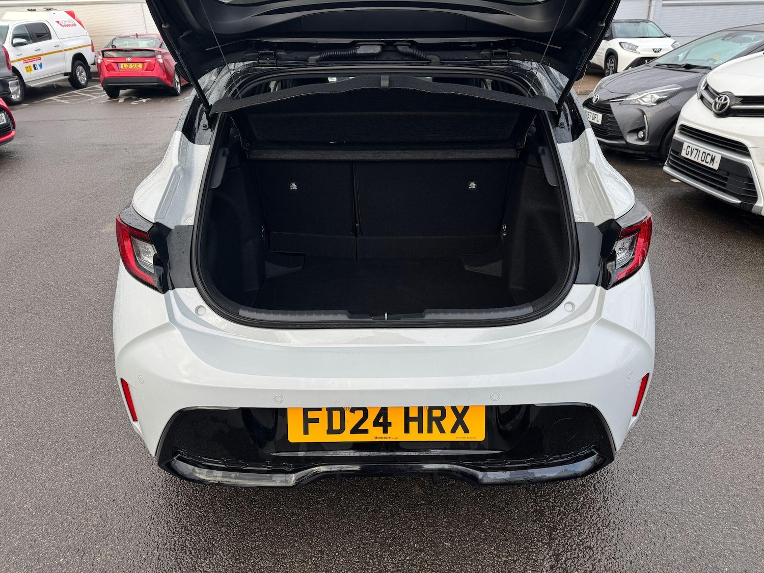 Used Toyota Corolla 2024 for sale - 77163637: Photo 10