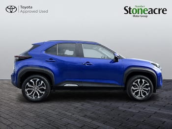 Used Toyota Yaris Cross 2023 for sale - 79621757: Photo
