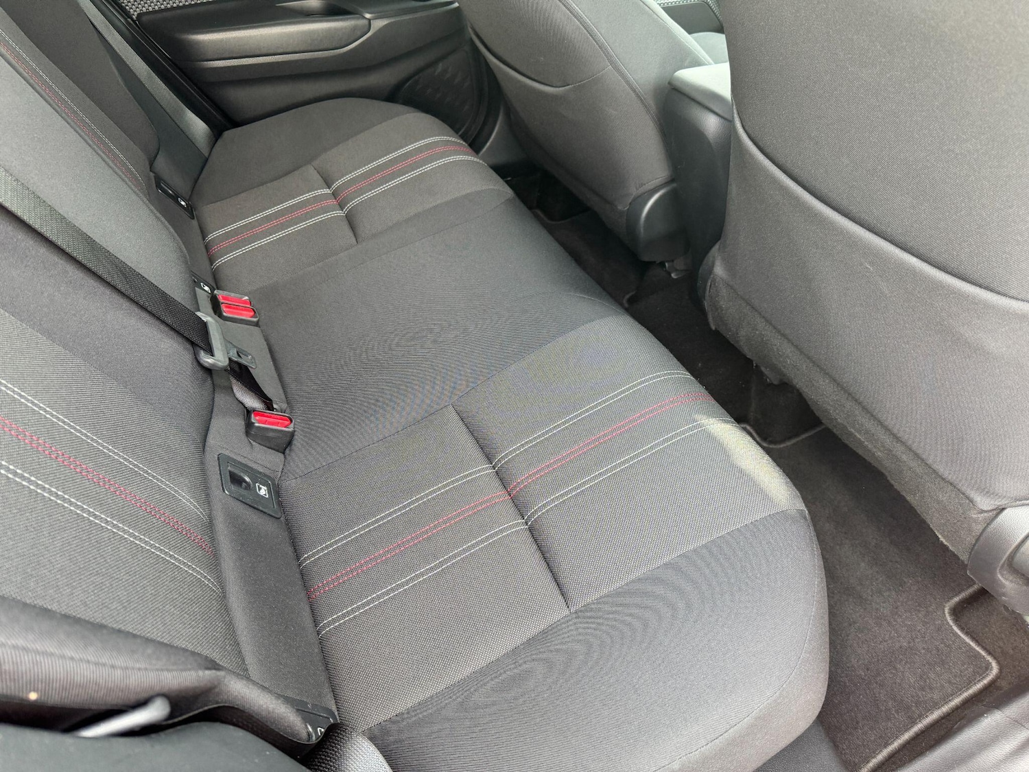 Used Toyota C-HR 2021 for sale - 76866238: Photo 12