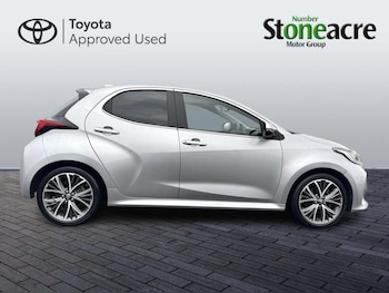 Used Toyota Yaris 2023 for sale - 78842619: Photo