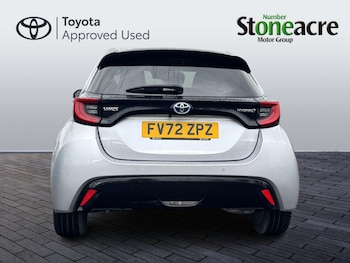 Used Toyota Yaris 2023 for sale - 78842619: Photo