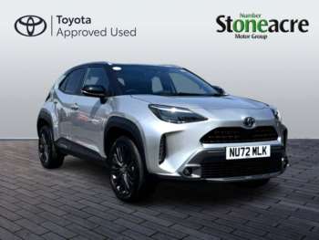 2022 (72) - 1.5 VVT-h Dynamic SUV 5dr Petrol Hybrid E-CVT AWD Euro 6 (s/s) (116 ps)