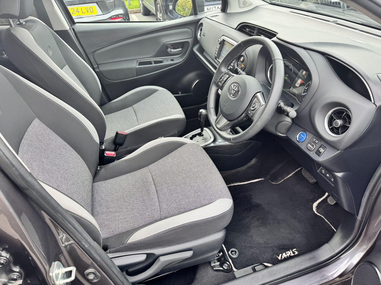 Used Toyota Yaris 2020 for sale - 77119719: Photo 11