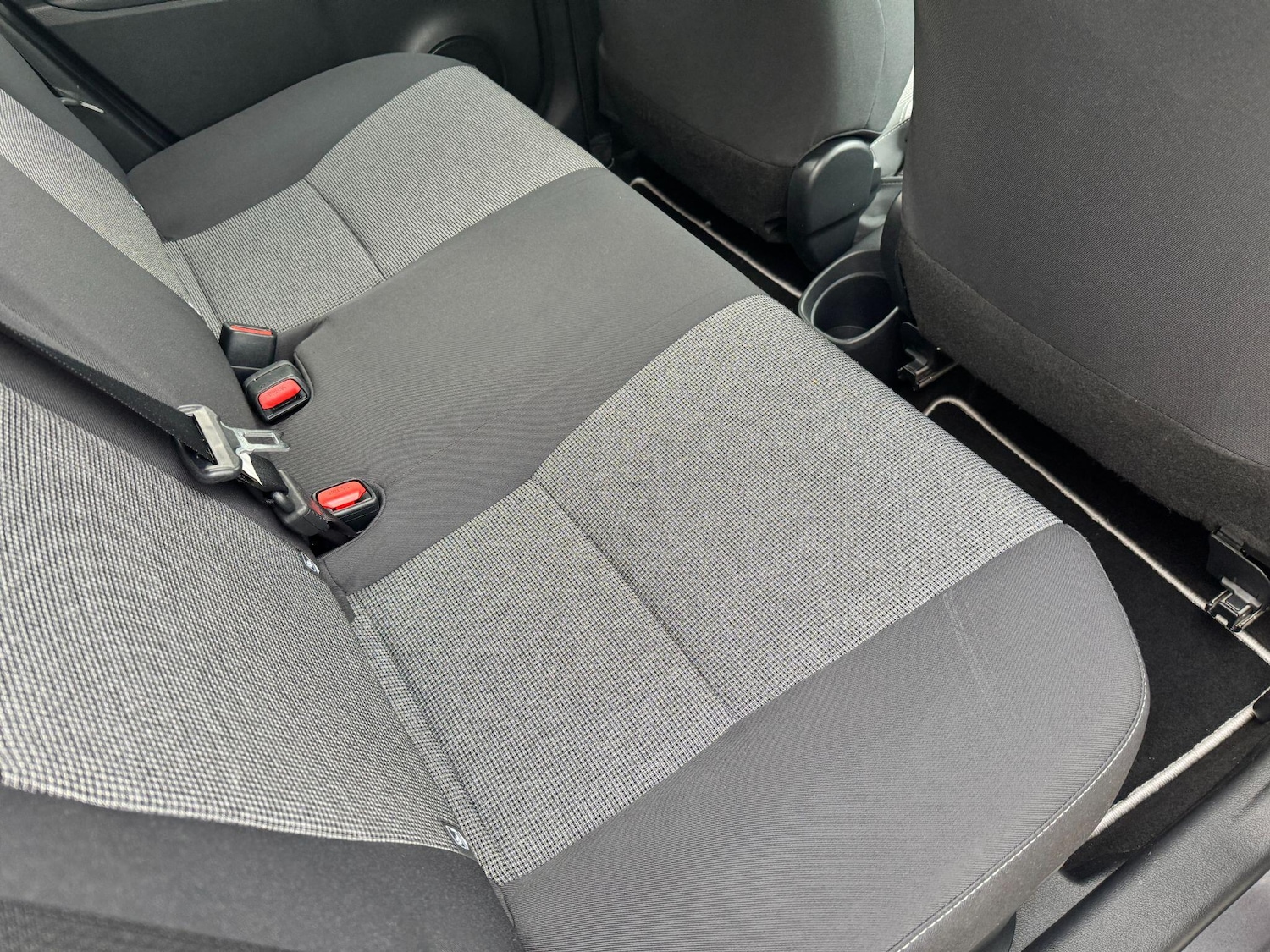 Used Toyota Yaris 2020 for sale - 77119719: Photo 12