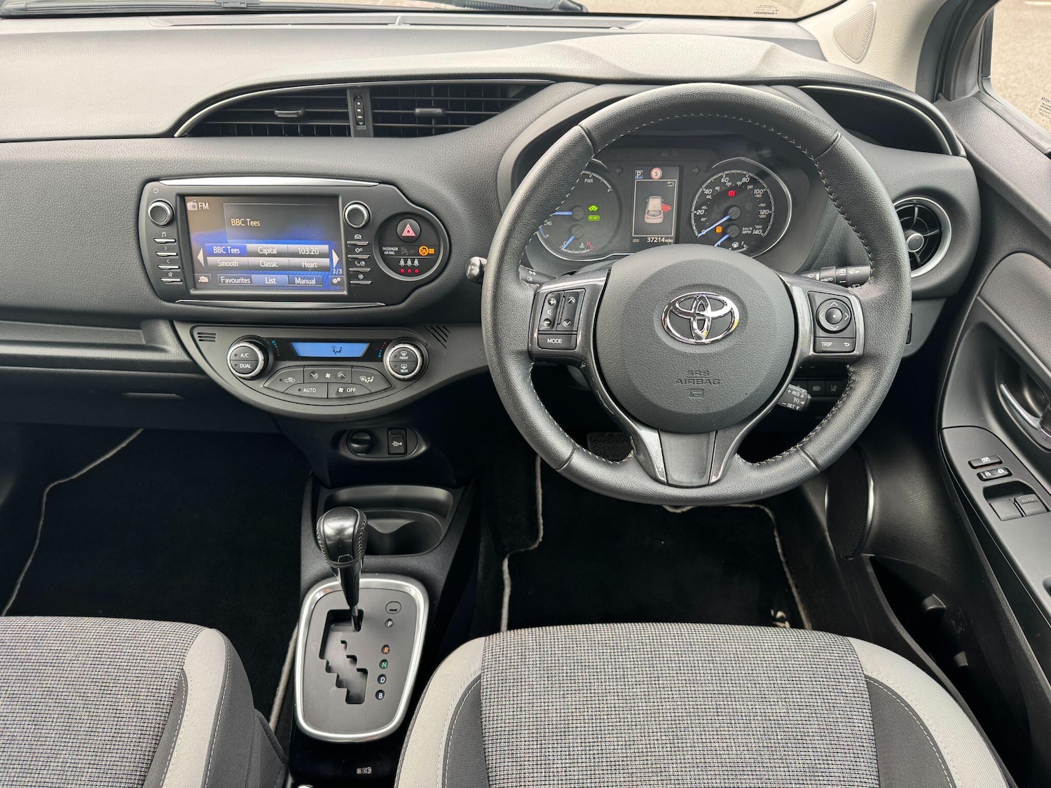 Used Toyota Yaris 2020 for sale - 77119719: Photo 15