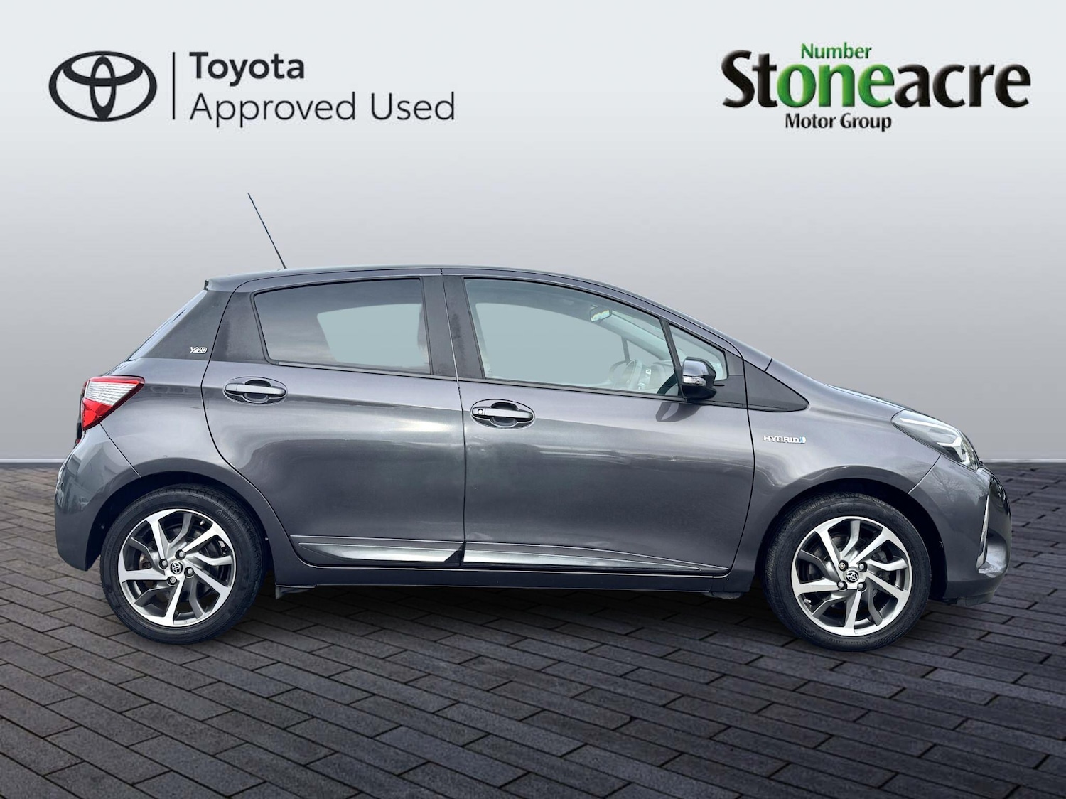 Used Toyota Yaris 2020 for sale - 77119719: Photo 2