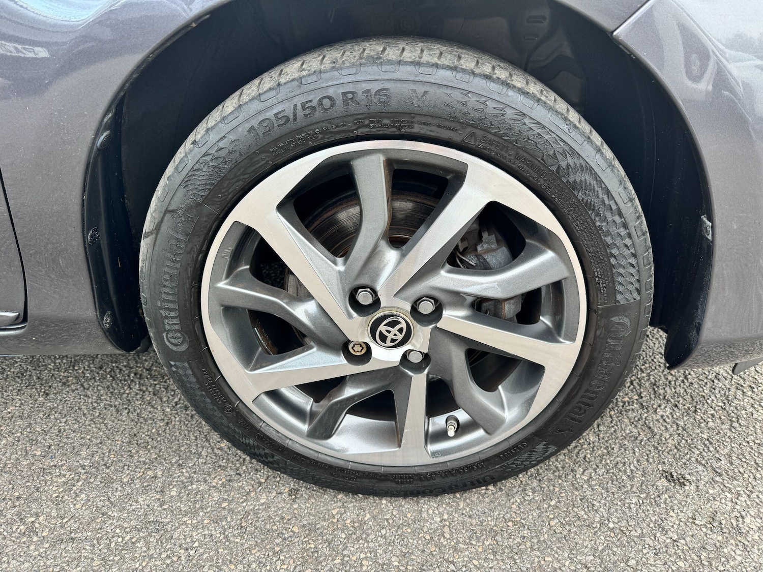 Used Toyota Yaris 2020 for sale - 77119719: Photo 9