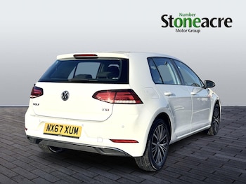 Used Volkswagen Golf 2017 for sale - 76824161: Photo