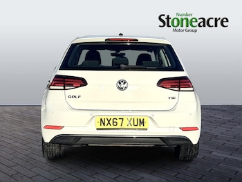 Used Volkswagen Golf 2017 for sale - 76824161: Photo