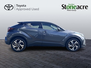 Used Toyota C-HR 2023 for sale - 77993318: Photo