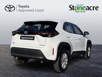 Used Toyota Yaris Cross 2024 for sale - 77737471: Photo