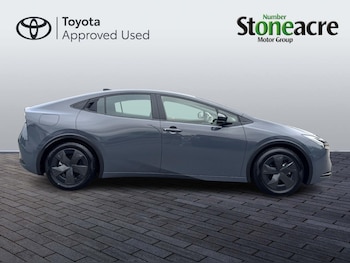 Used Toyota Prius 2025 for sale - 79247491: Photo
